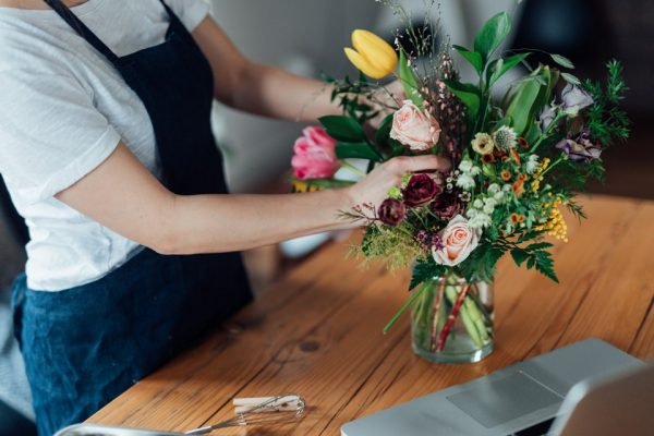 Primavera chegou na Profumo di Casa com muitas novidades, veja as dicas de  decoração - Guia Medianeira