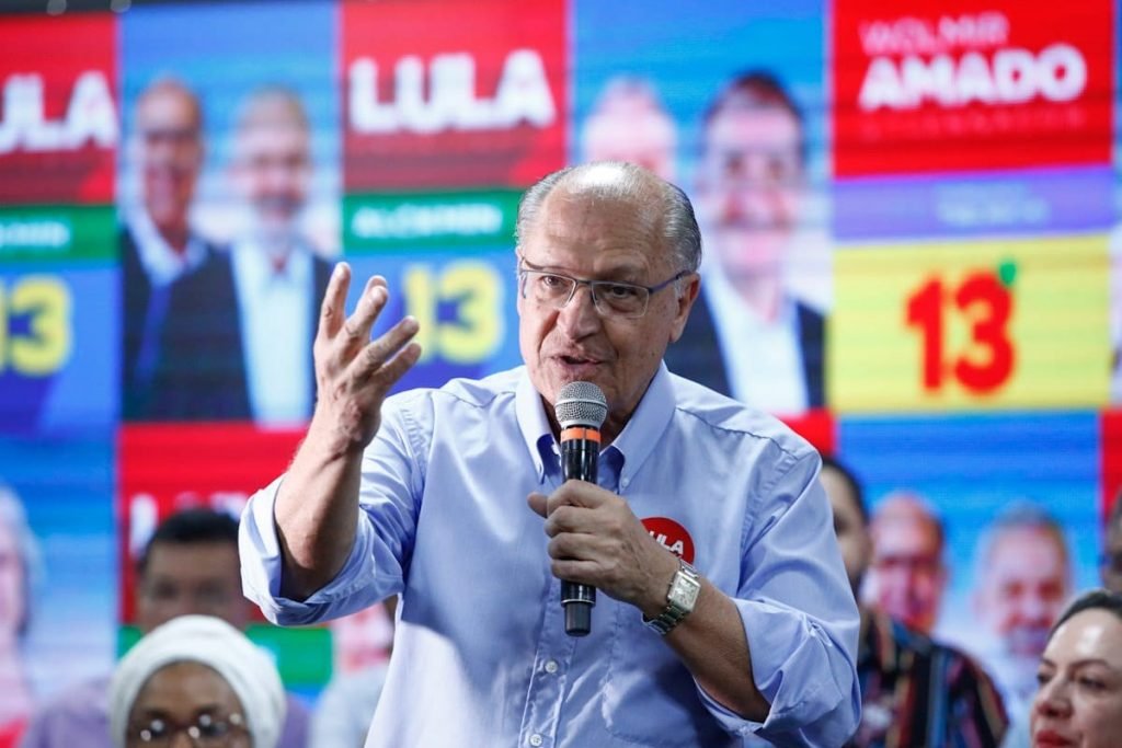 Geraldo Alckmin (PSB) participa de evento em Goiânia (GO)