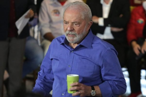 Lula anunciou que vai recriar o Ministério da Previdência Social, caso seja eleito presidente