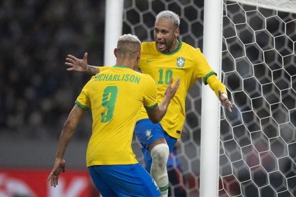 Brasil faz 3 x 0 em Gana no penúltimo teste antes da Copa do