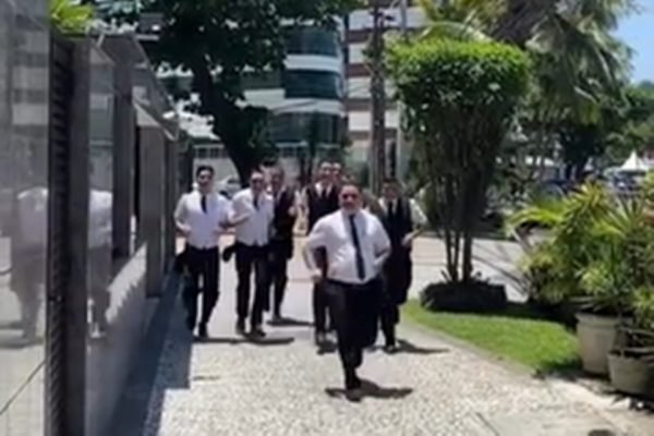 garçons do Recibe recriam arrastão fake que viralizou na web