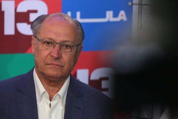 Geraldo Alckmin em evento da chapa com a classe artística