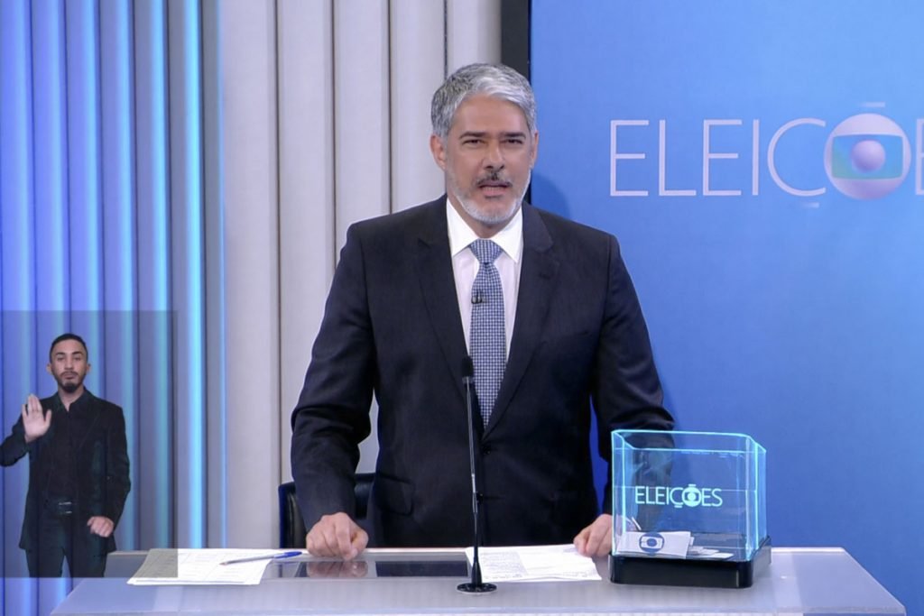 thumb-poster-3x2-903 lula e Ciro gomes durante debate presidenciaveis eleicoes 2022 TV globo candidatos