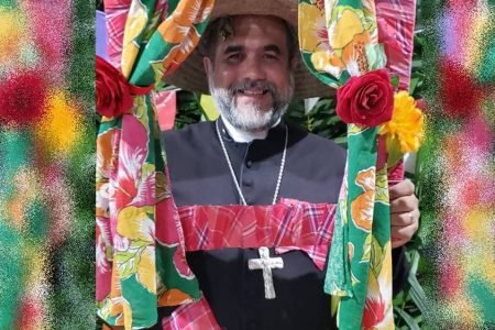 Padre de festa junina”: Kelmon vira meme após debate da Globo | Metrópoles