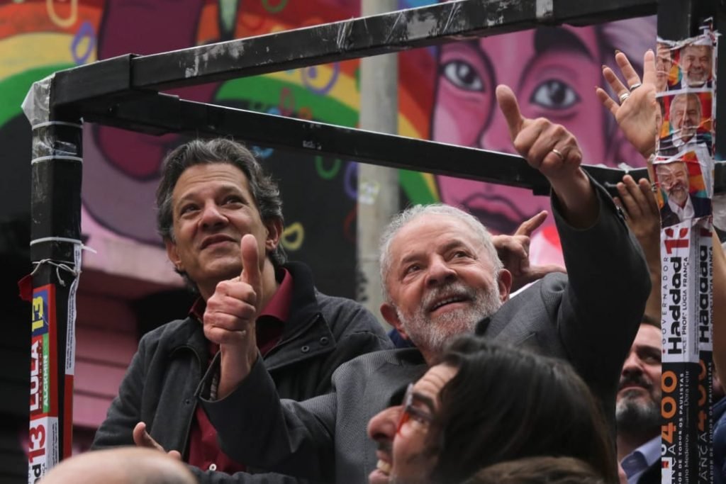 Ex-presidente Lula e Haddad em ato em São Paulo