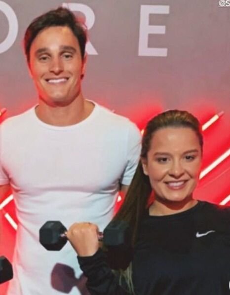 Foto de Norton Mello e Maiara
