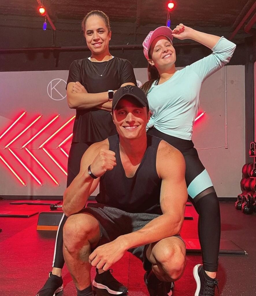 Foto de Norton Mello e Maiara e mais