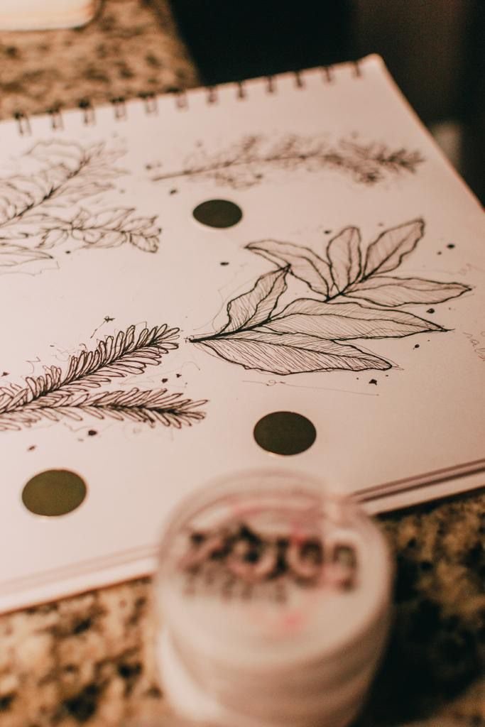 Caderno de desenhos para tatuar
