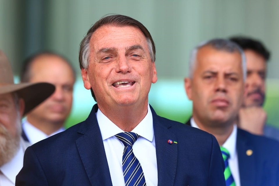 A Semanas Do 2º Turno Bolsonaro Autoriza Nomeação De 625 Policiais