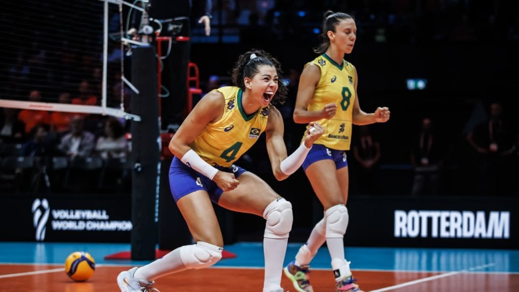 Brasil derruba favorita Itália no tie-break no Mundial de vôlei feminino