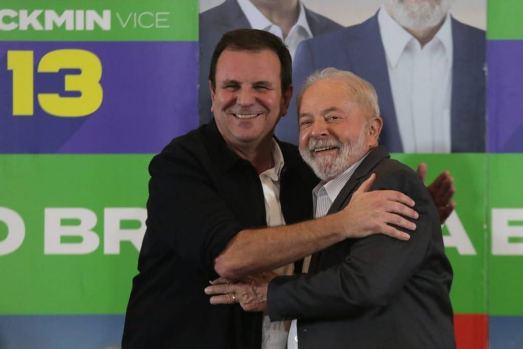 Eduardo Paes (PSD), prefeito do Rio, discursa em evento