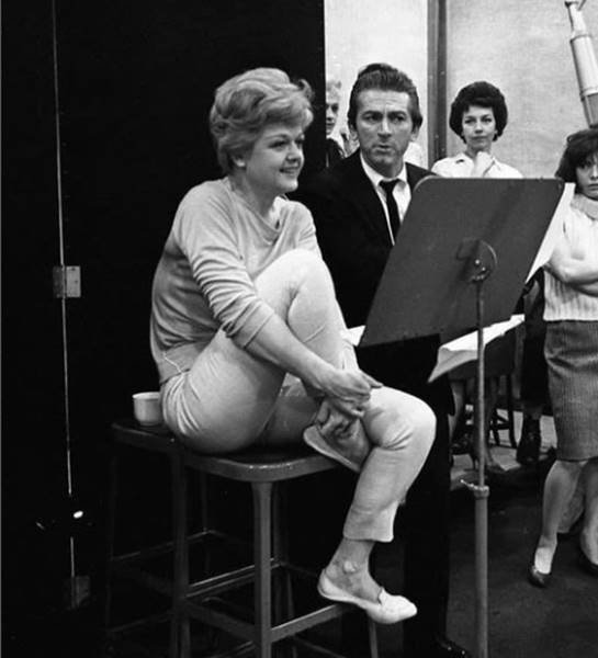 Morre a atriz Angela Lansbury, estrela de Assassinato por Escrito