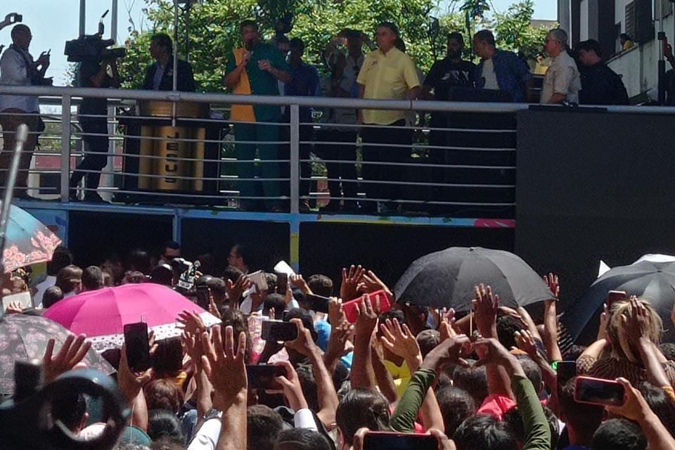 Bolsonaro participa de evento com evangélicos em Belo Horizonte