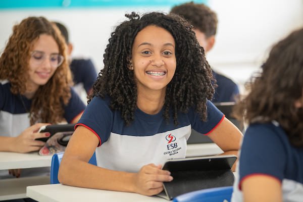 Novo Ensino Médio coloca aluno como protagonista no processo de ensino ...