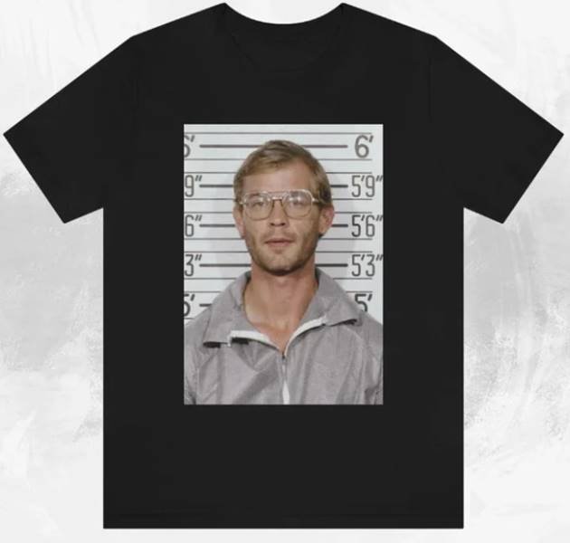 Camisetas e objetos de Jeffrey Dahmer têm alta procura para o