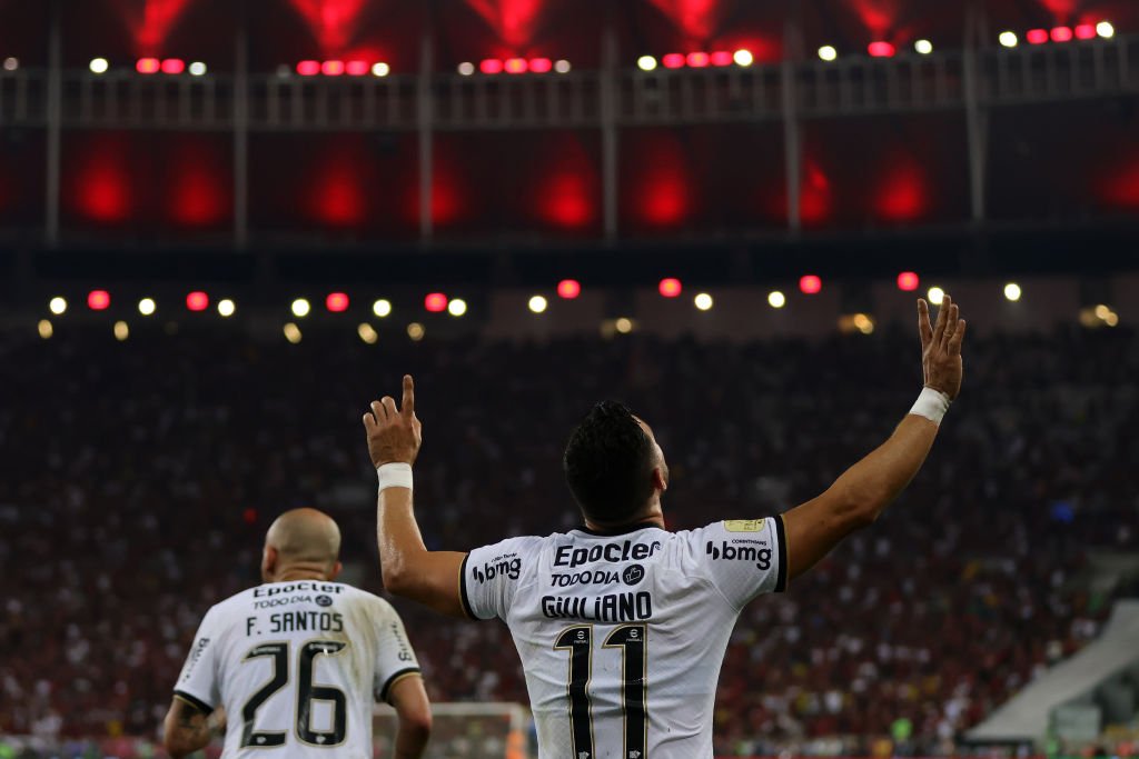 Nos pênaltis, Flamengo vence o Corinthians e é tetra da Copa do Brasil