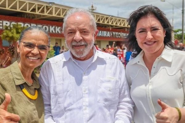 Por Lula, Simone Tebet far&aacute; caminhada de branco na Faria Lima