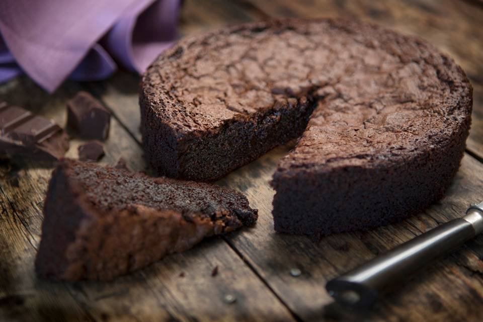 Receita de Bolo de Cenoura com Chocolate - Guia da Cozinha