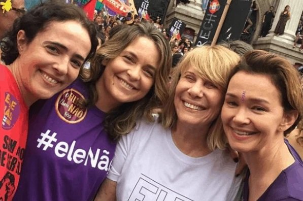 Atrizes da Globo em ato #EleNão contra Bolsonaro (Reprodução)