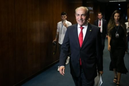 Imagem colorida mostra Marcelo Castro, relator-geral do Orçamento - Metrópoles