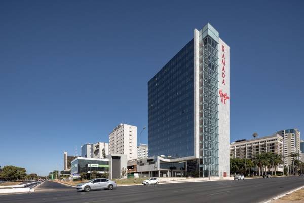 Fachada do Hotel Ramada Brasília Alvorada