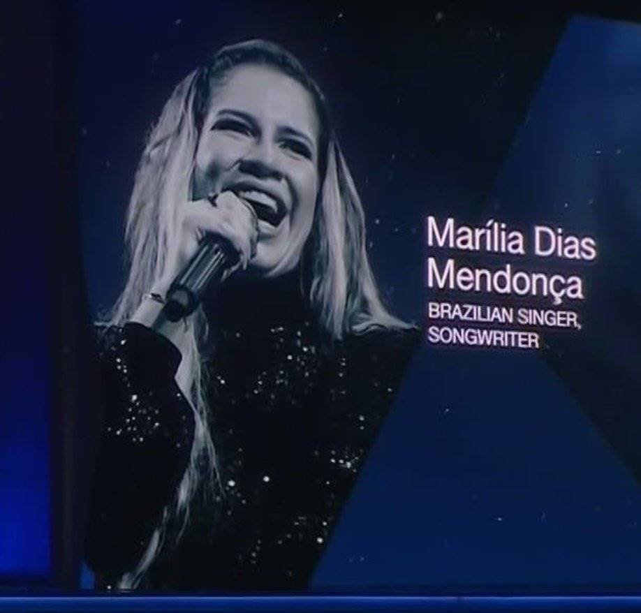 Marília Mendonça no Grammy 2022 - Metrópoles