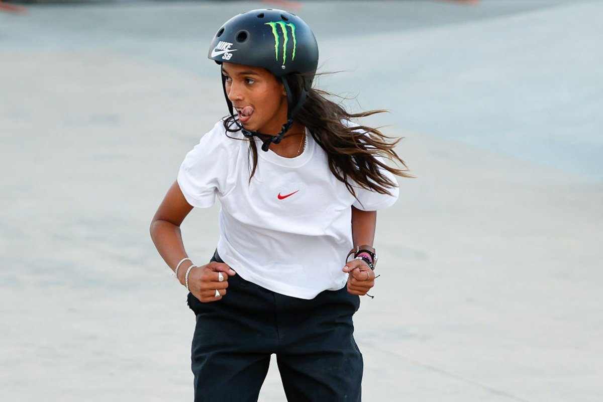 Rayssa Leal ganha mais uma etapa do mundial de skate