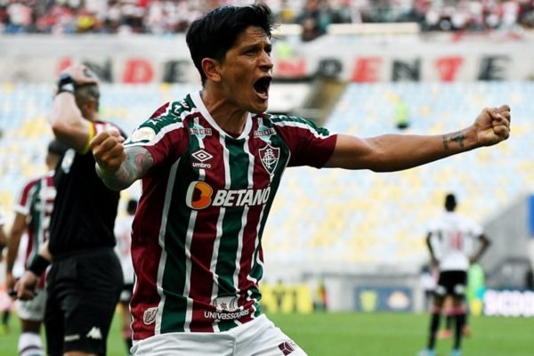 Cano marca, e Fluminense vence São Paulo no 'Jogo das Faixas' - Lance!