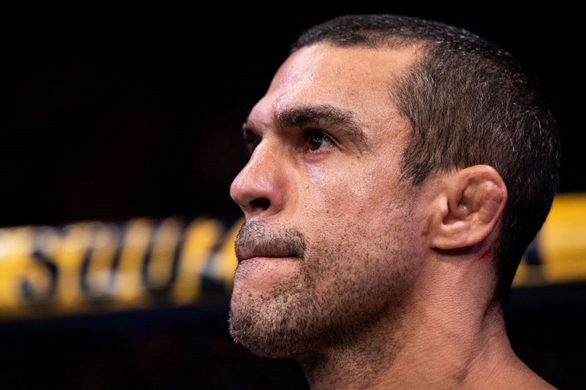 Ontem é um cheque cancelado. Amanhã é Vitor Belfort - Pensador