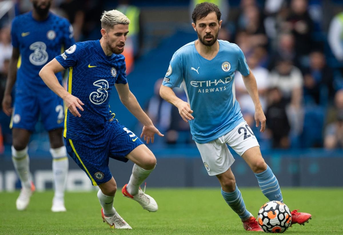 Manchester City x Chelsea: ingleses colorem o Porto de azul antes da final  da Champions, liga dos campeões