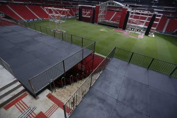 Montagem dos camarotes no show do The Killers