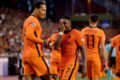Técnico da Holanda teve que falar com jogadores nus em corte da Copa