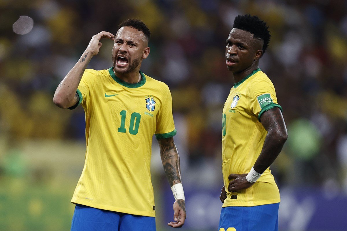 Como chegam os adversários do grupo do Brasil para a Copa do Mundo