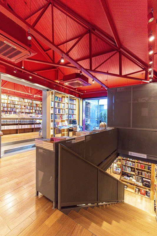 Imagem Colorida Livraria da Travessa Pinheiros