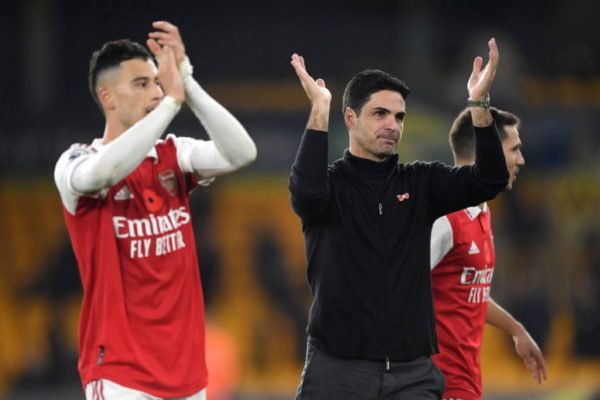 Líder Arsenal sofre para vencer em Luton, Wolves volta às vitorias