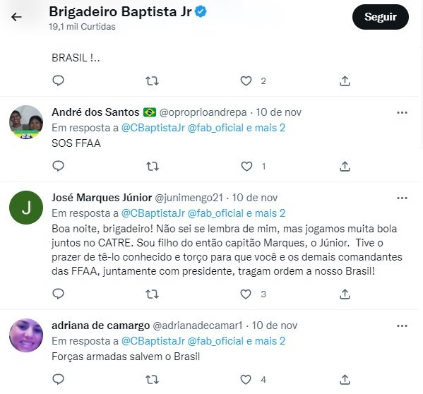 Prints de teor golpista curtidos pelo comandante da Aeronáutica, Carlos de Almeida Baptista Júnior