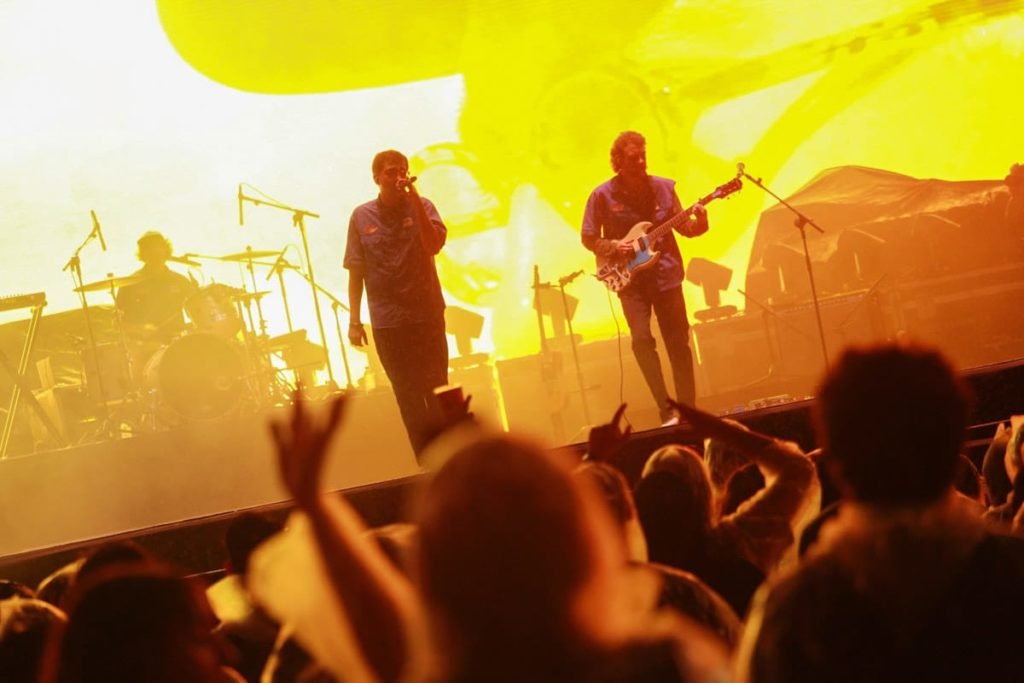 Show do Jovem Dionísio abre megashow do The Killers no DF