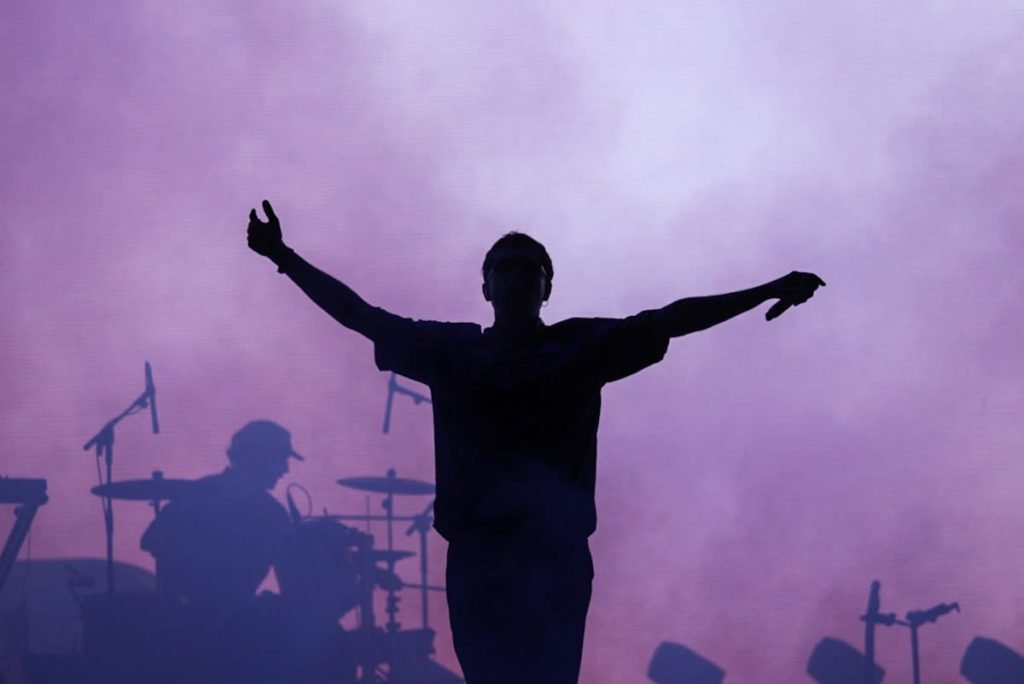 Show do Jovem Dionísio abre megashow do The Killers no DF