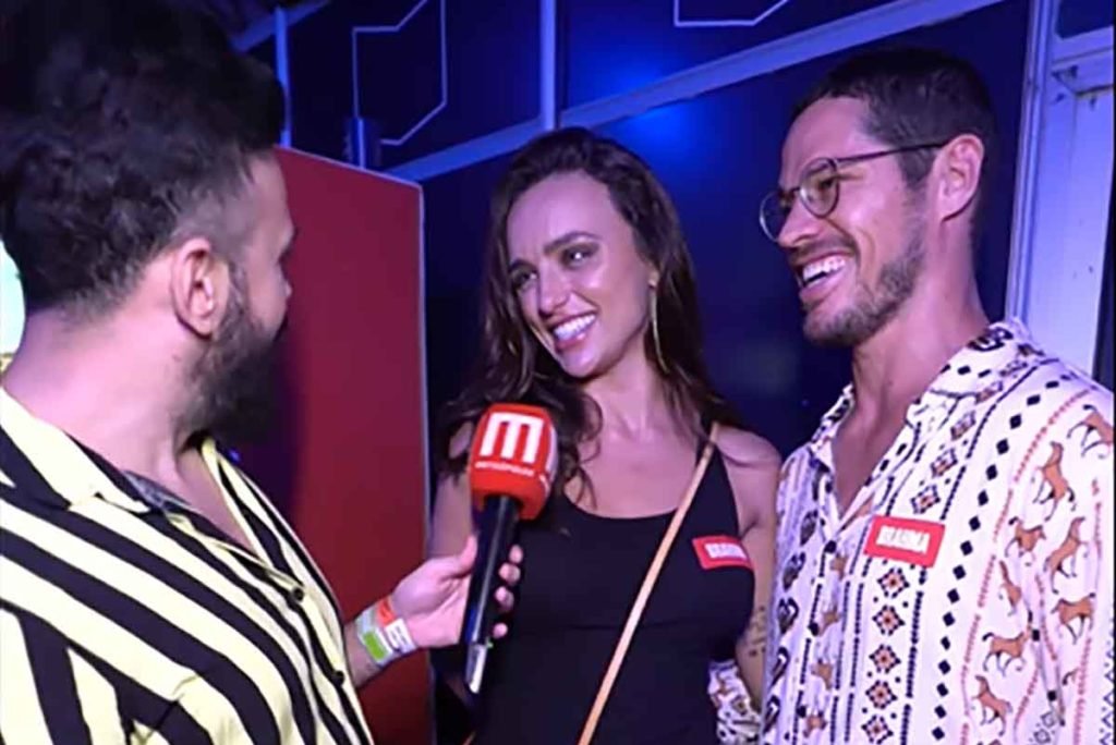 Print de entrevista de José Loreto e Rafa Kalimann à coluna LeoDias