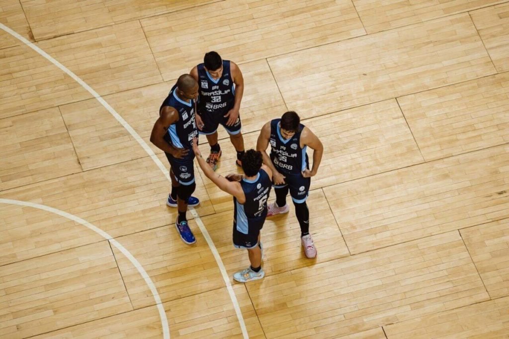 São Paulo Basquete perde para o Paulistano, em jogo equilibrado