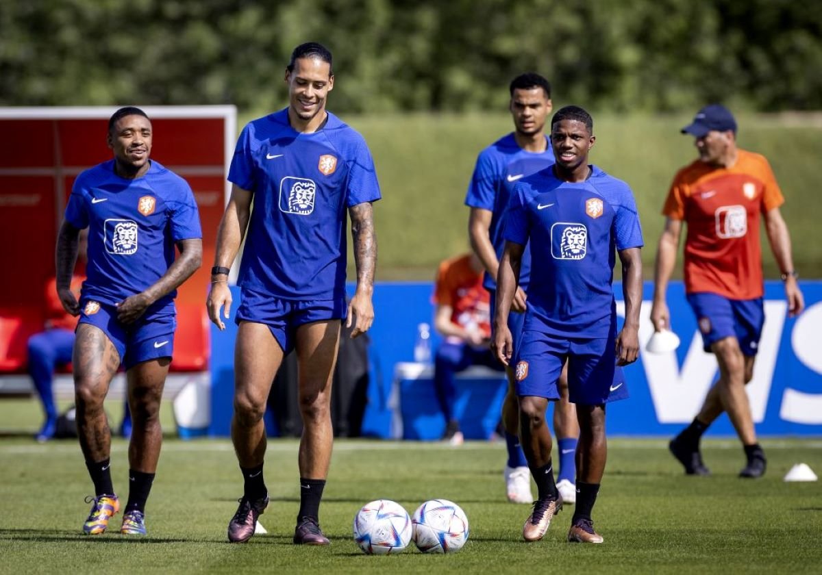 Saiba dia e horário do primeiro jogo da Copa do Mundo - Lance!