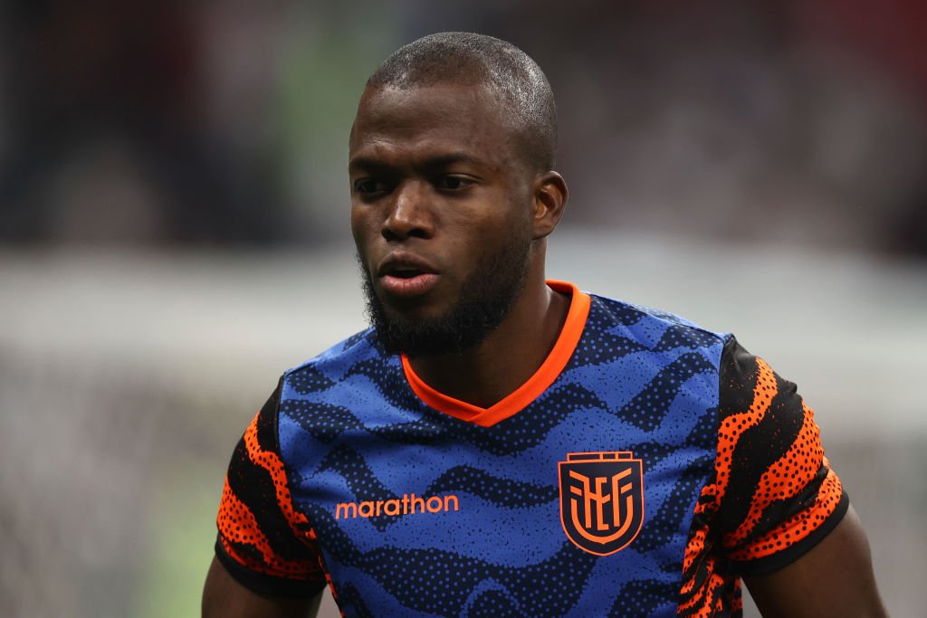 Enner Valencia atuando pela seleção do Equador - Metrópoles