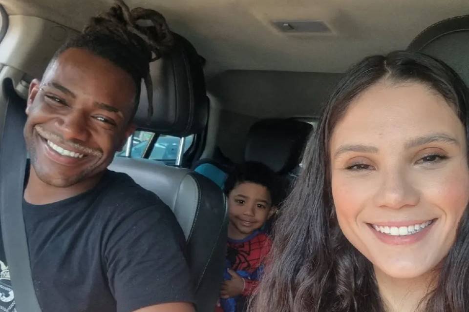 Carol Santos, Pelé Milflows e Enrico