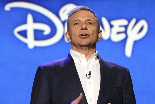 Aos 71 anos, executivo reassume o comando da Disney | Metrópoles