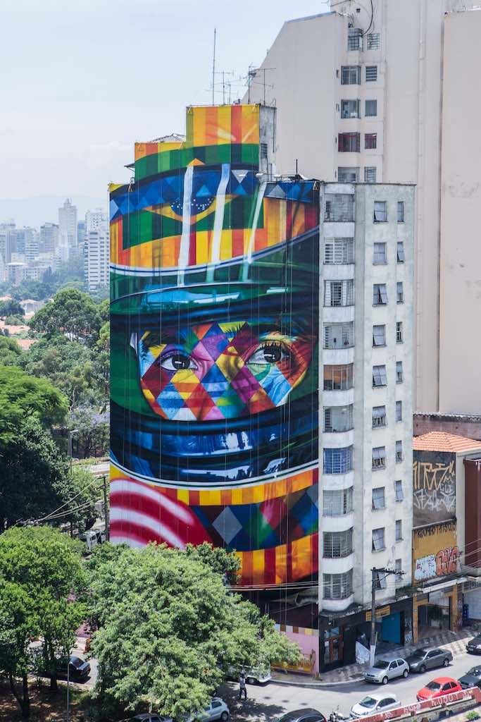 Eduardo Kobra 'finaliza' mural no Minhocão - ABC Agora