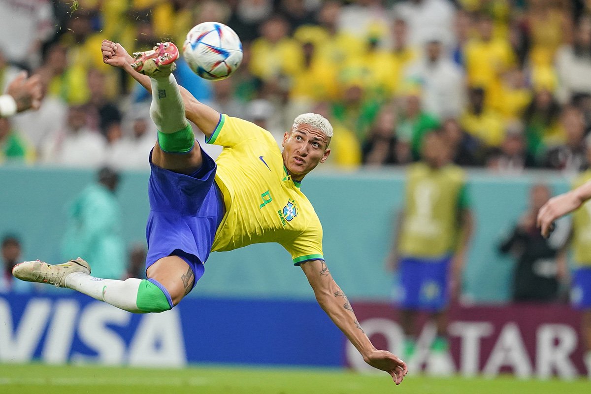 De um ano para cá via 0 futebol e agora tenho quase FOMO. Alguém