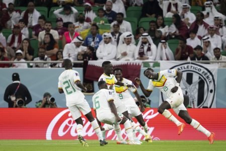 Senegal marcou dois gols contra o Catar - Metrópoles