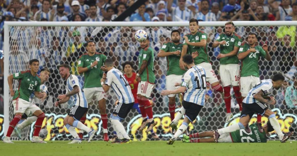 Argentina vence México com gol de Messi e mantém vivo sonho do  tricampeonato mundial