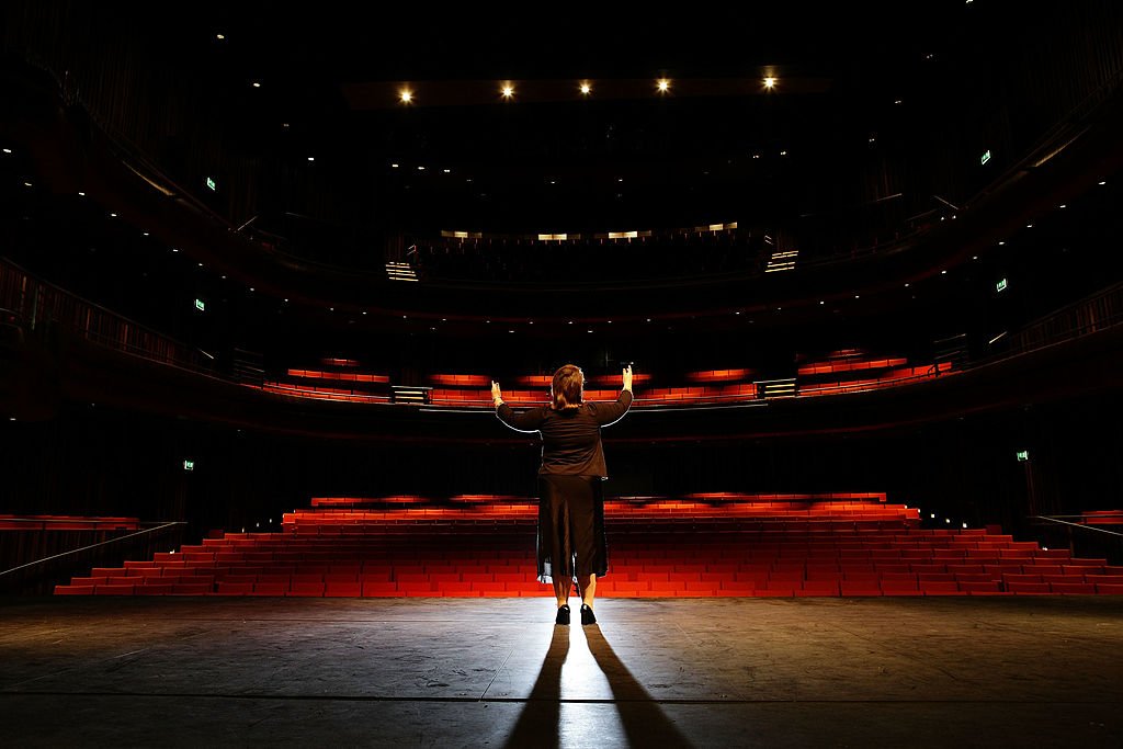 Quer estudar teatro? DF tem vagas abertas pera curso gratuito