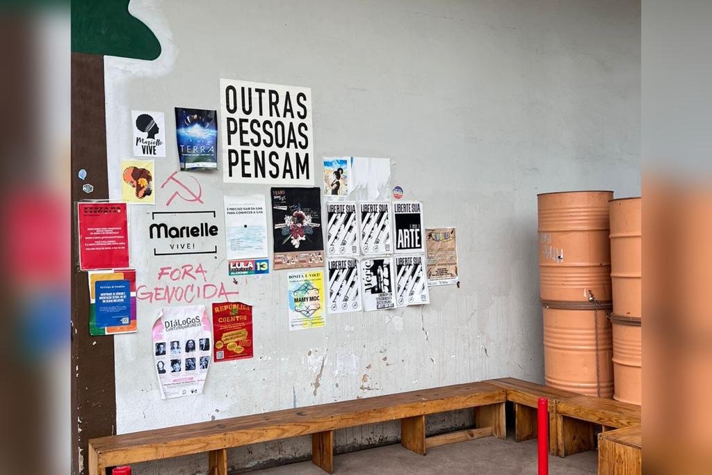Parede do MimoBar - Metrópoles